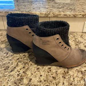 Size & Sorel sweater/leather wedges, no longer available!!!